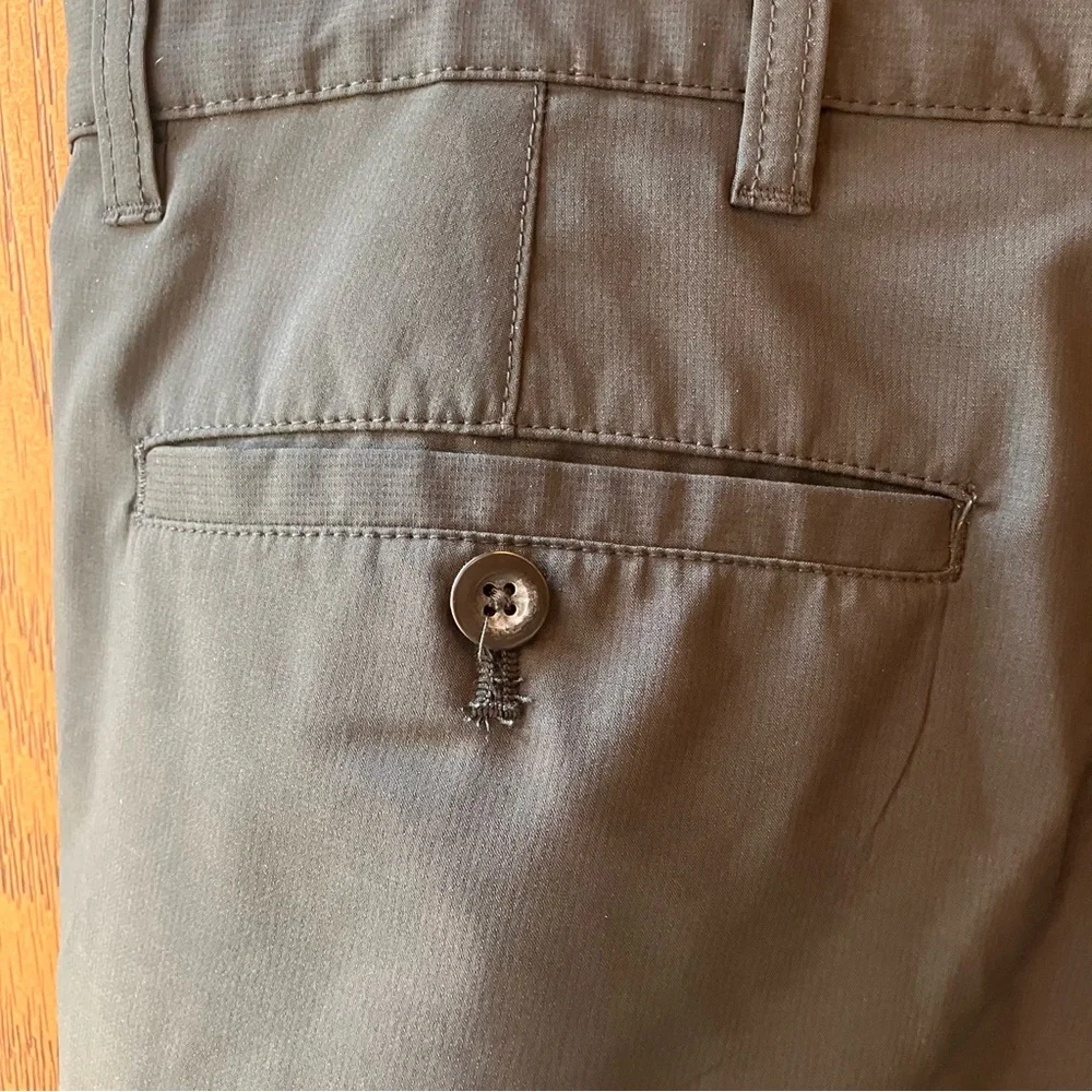Chaps Golf 78 Men's Black‎ Cargo Shorts with side zipper pockets size 40 - Picture 9 of 10